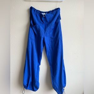 Revolve / Syndys blue parachute pants size US 6